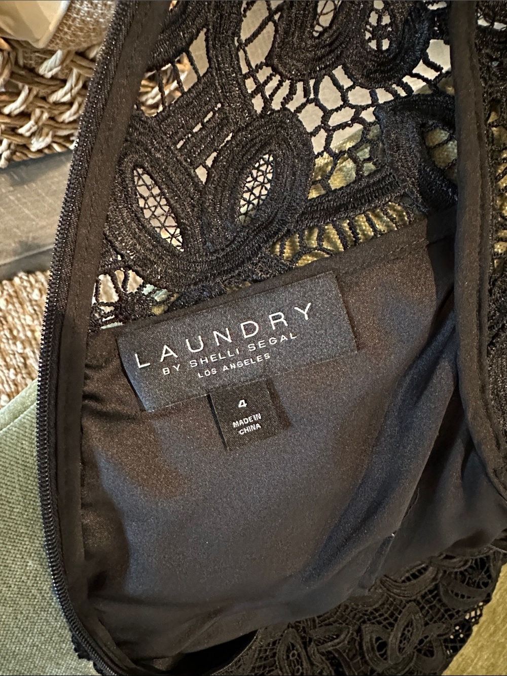 Laundry By Shelli Segal Black Lace Cocktail Dress - Picture 5 of 7